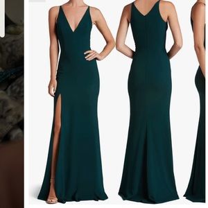 Dress the population – Iris mermaid slit dress in Pine